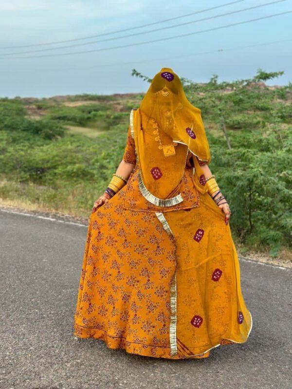 Bsy Tora suit