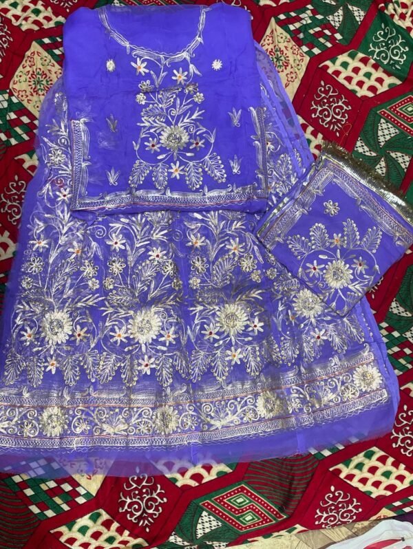 Pure poshak