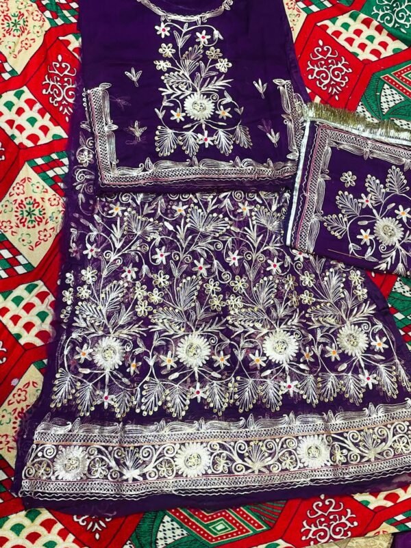 D pure poshak