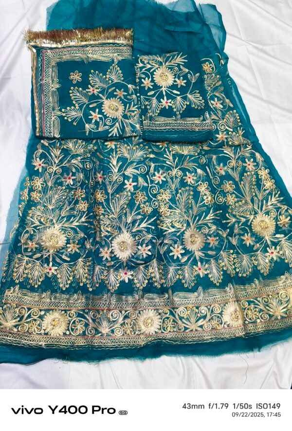 D pure poshak - Image 3